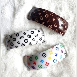 🔥LUX HAIR CLIPS🔥